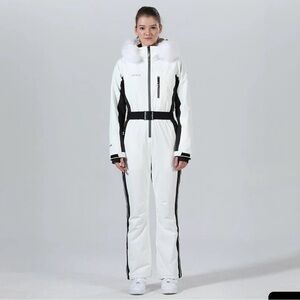 High Experience Women's Fur Hood One Piece Ski Jumpsuit Small